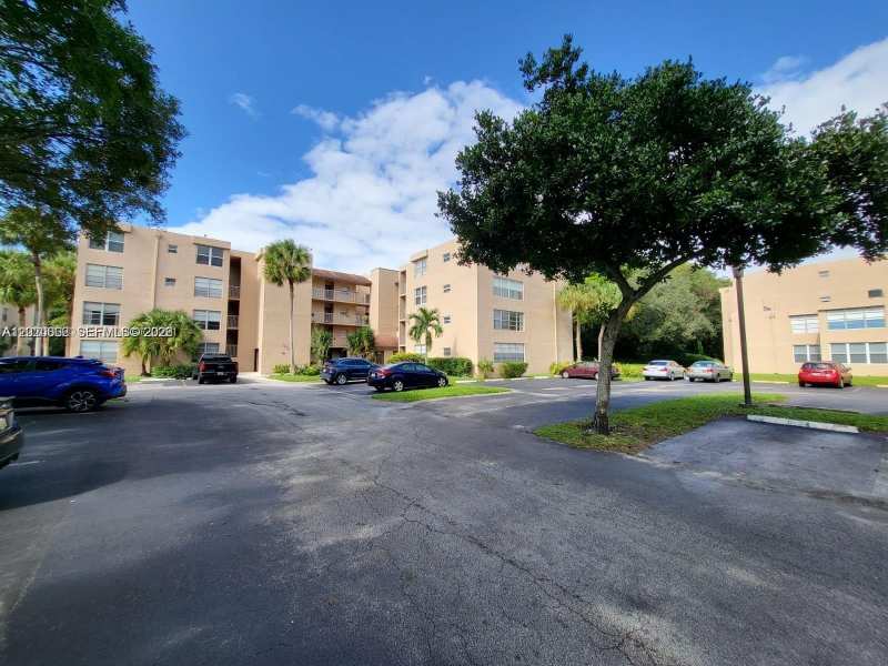 9440 Live Oak Pl # 201, Davie FL 33324
