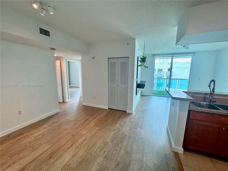1723 SW 2nd Ave # 704, Miami FL 33129
