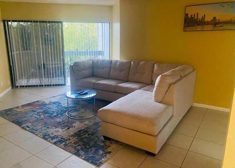 2000 N Congress N # 302, West Palm Beach FL 33401