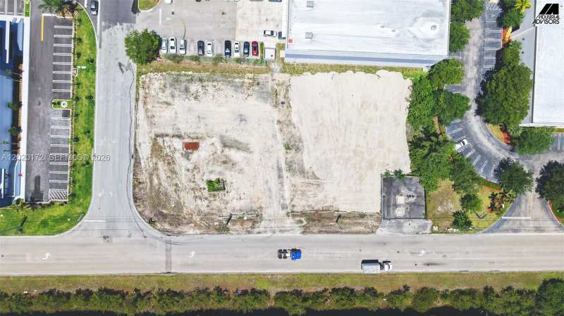 11501 NW 124th St, Medley FL 33178