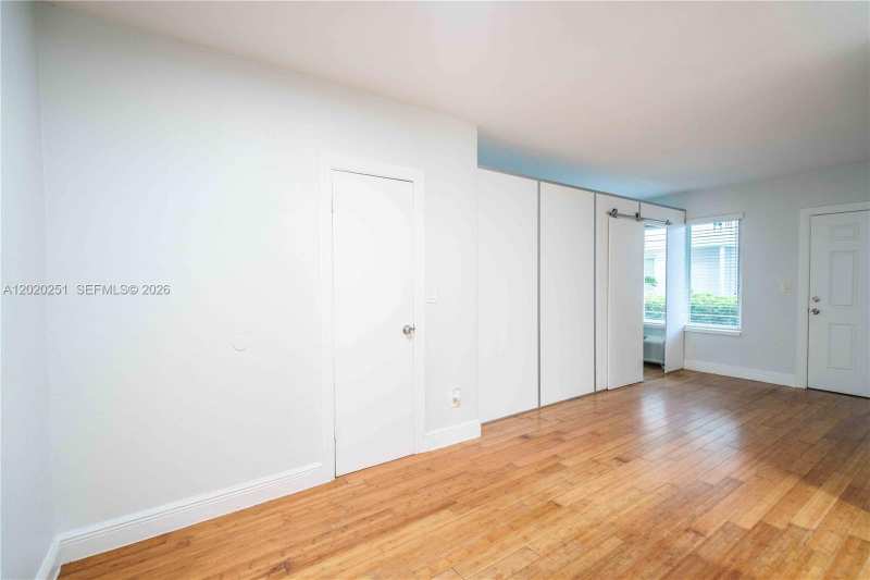 7325 Carlyle Ave # 8, Miami Beach FL 33141