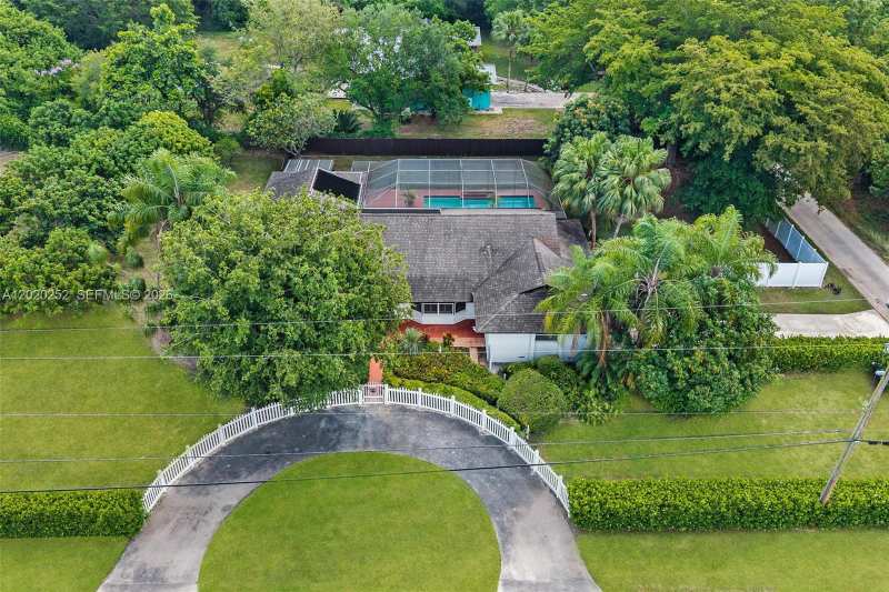 23595 SW 152nd Ave, Homestead FL 33032