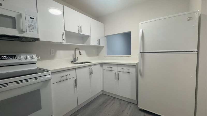 11309 SW 200th St # C, Miami FL 33157