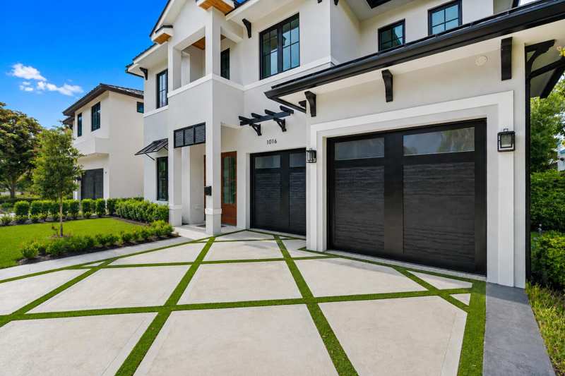 1016 SE 8th Street, Fort Lauderdale FL 33316