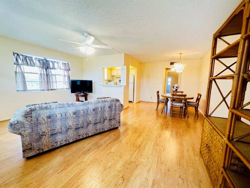 269 Farnham L, Deerfield Beach FL 33442