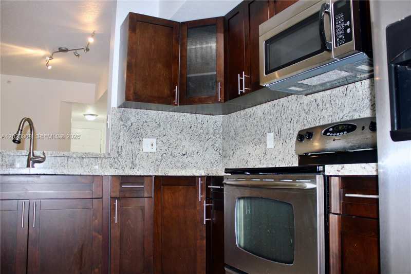 2548 Centergate Dr # 107, Miramar FL 33025