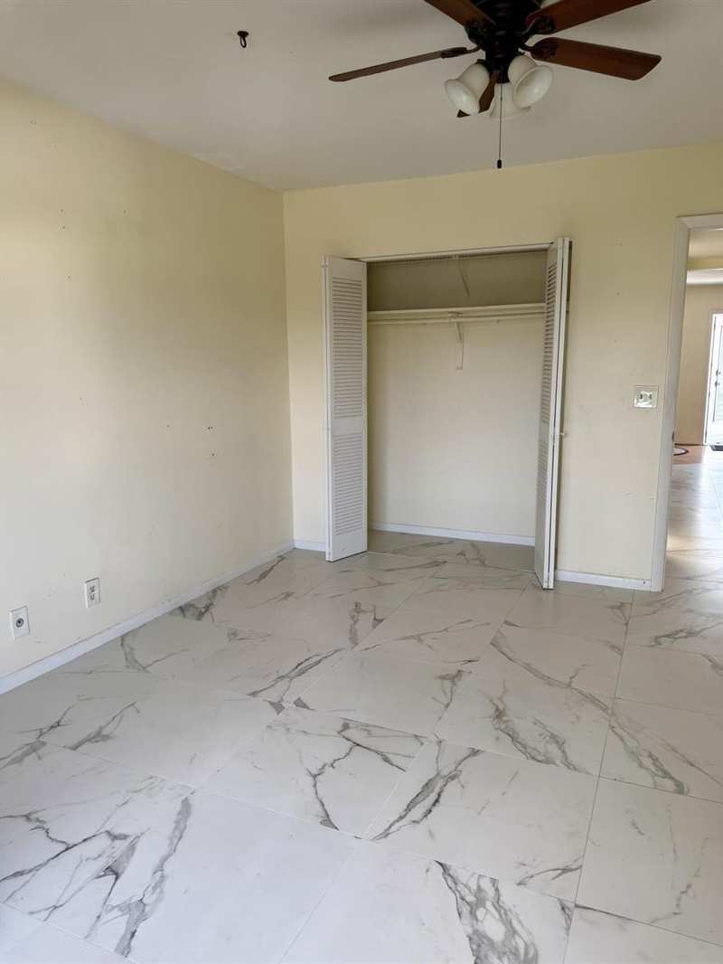 66 Coventry C, West Palm Beach FL 33417