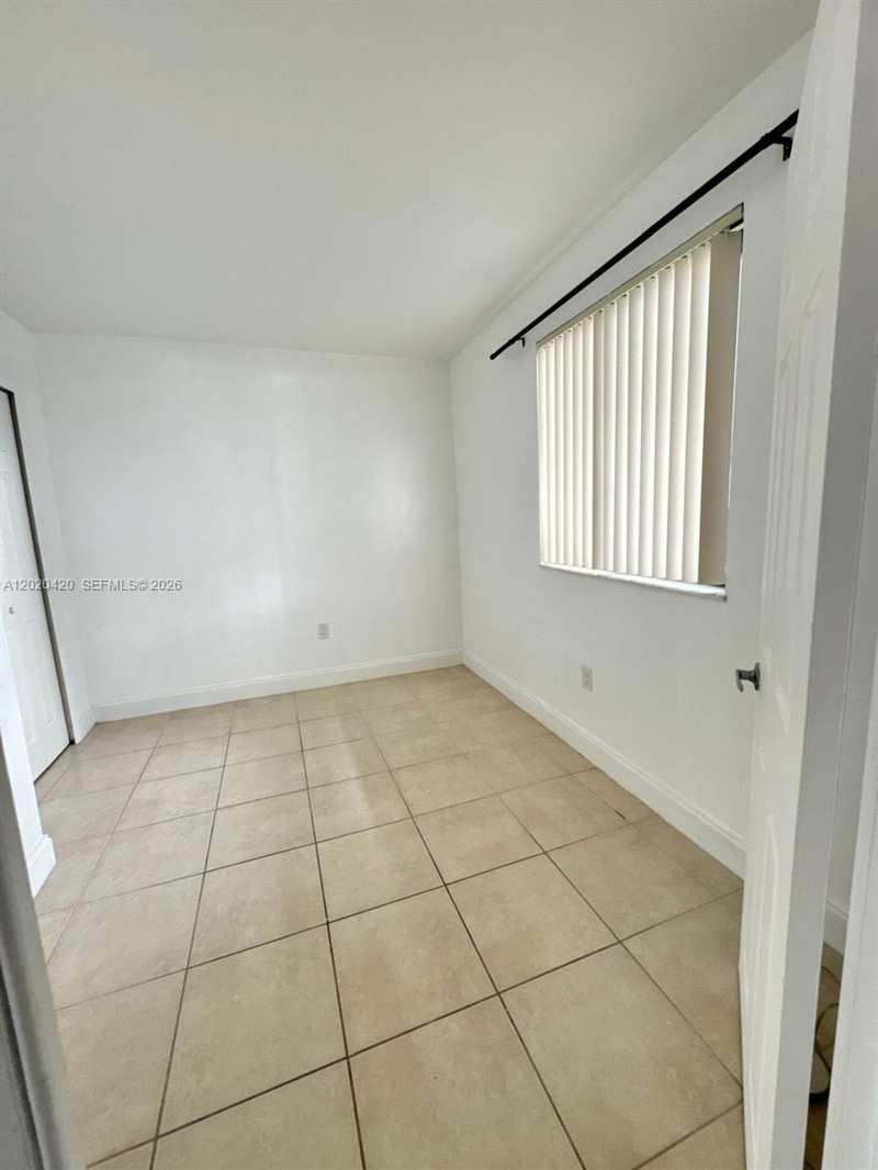 8275 SW 152nd Ave # 302, Miami FL 33193