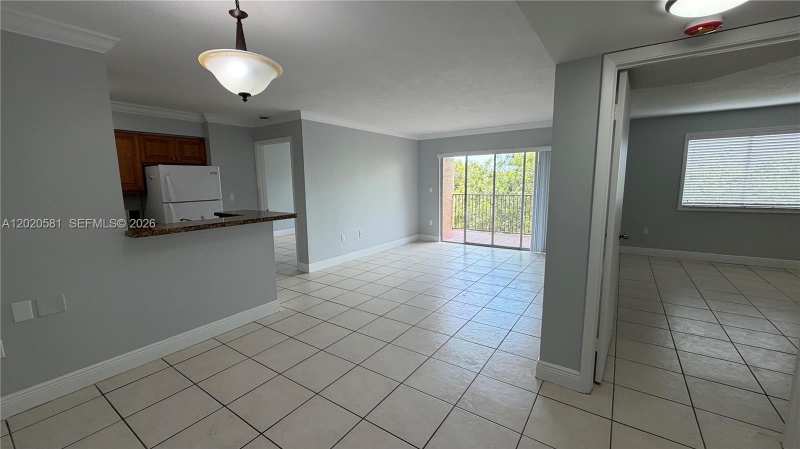 15221 SW 80th St # 406, Miami FL 33193
