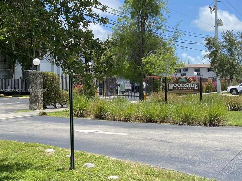9611 SW 77th Ave # 206A, Miami FL 33156