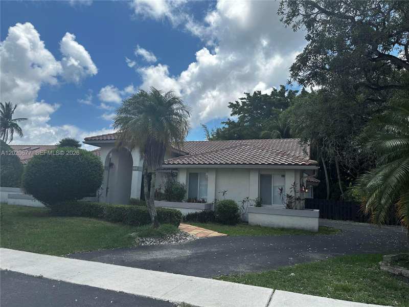 1200 NW 101st Ave, Plantation FL 33322