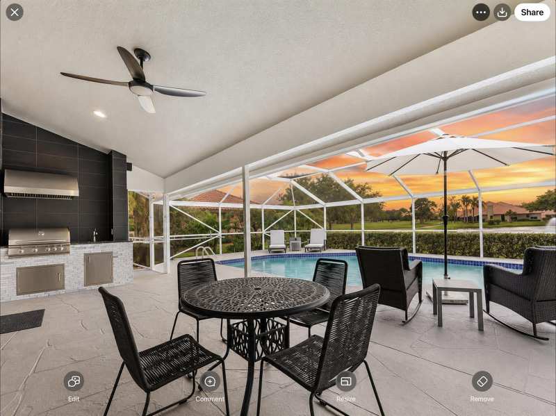 2 Old Fence Road, Palm Beach Gardens FL 33418