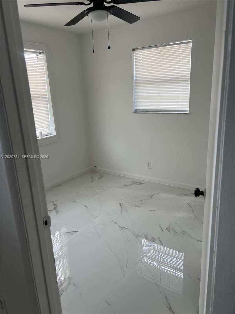 4809 SW 25th St, West Park FL 33023