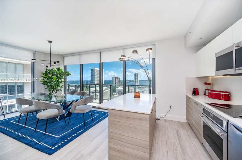 121 NE 34th St # 1408, Miami FL 33137