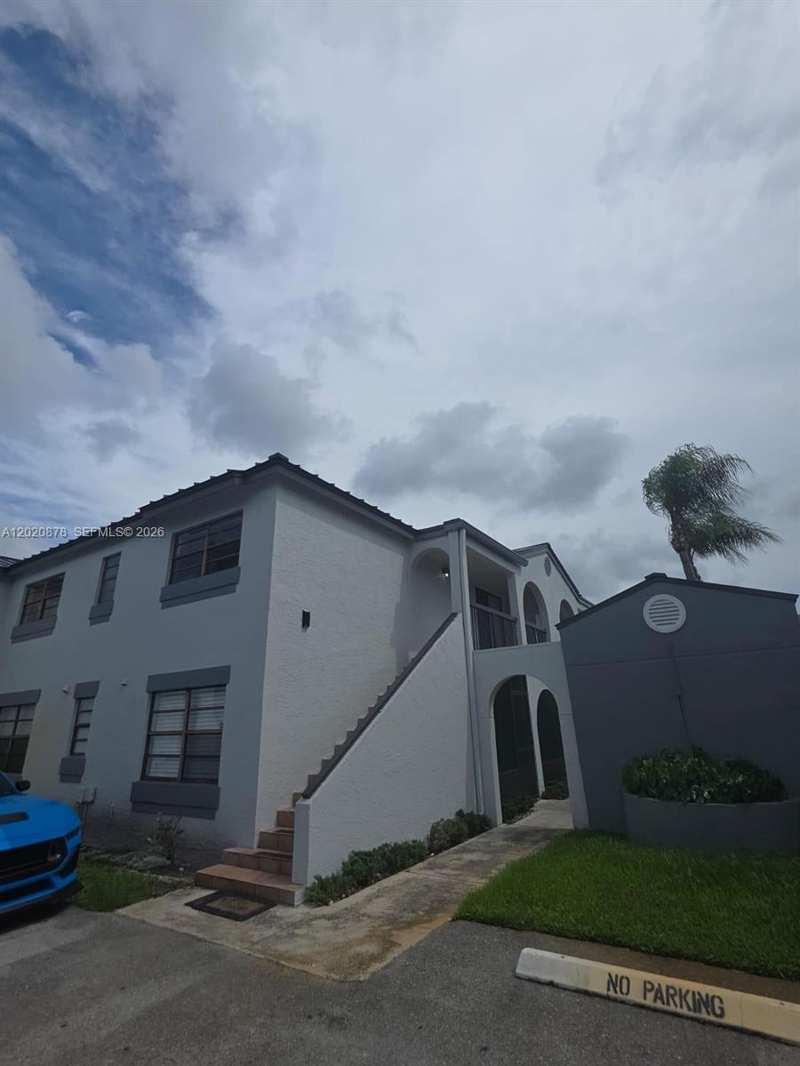 18310 Mediterranean Blvd # 24, Hialeah FL 33015
