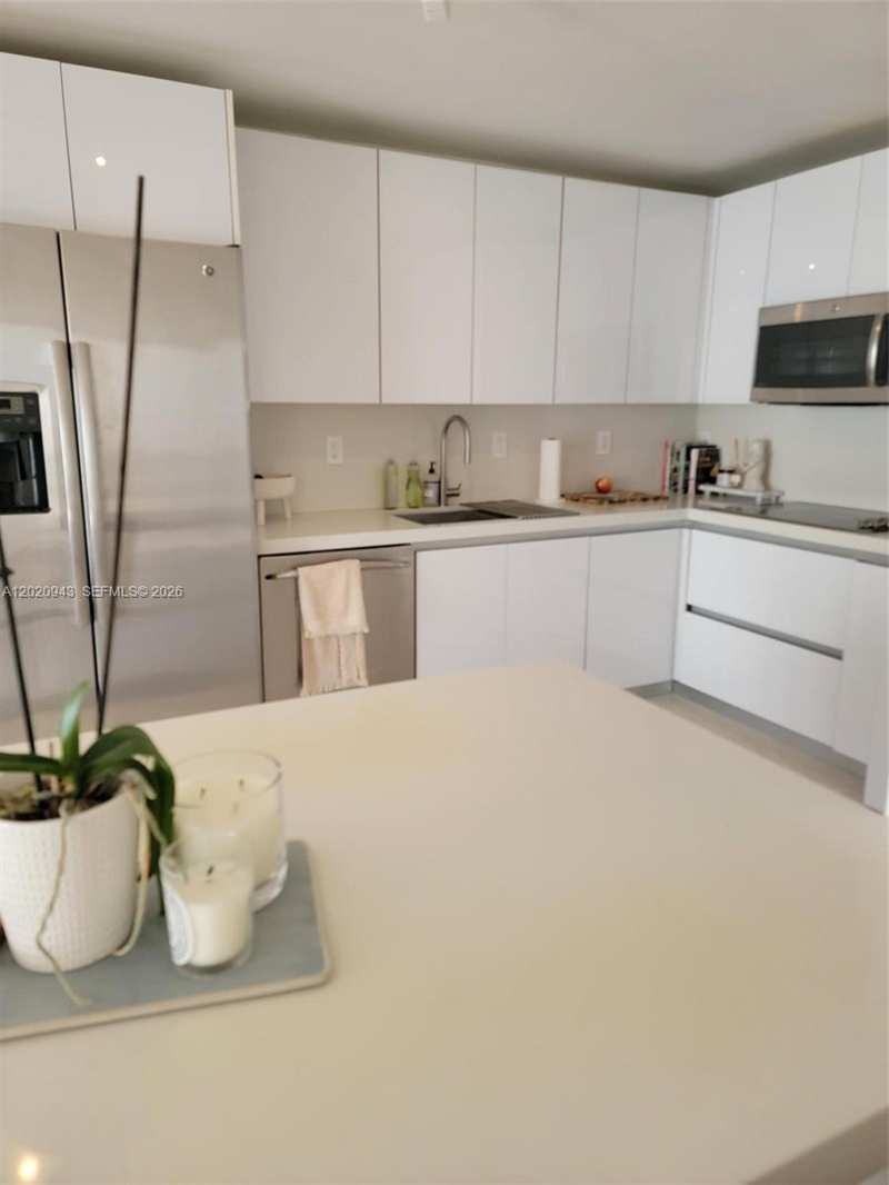 1865 Brickell Ave # A1203, Miami FL 33129