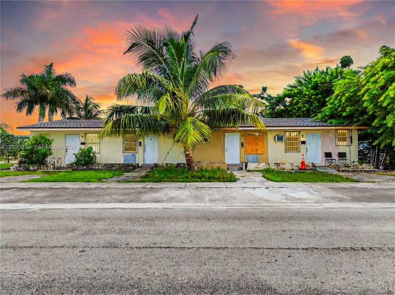 1478 NW 2nd Ave, Florida City FL 33034