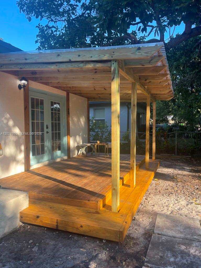 5529 NW 4th Ave # 2, Miami FL 33127
