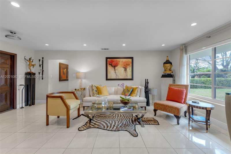 5500 SW 87th Ave, Miami FL 33165