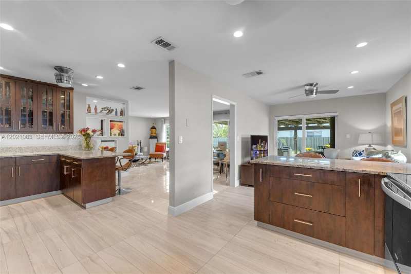 5500 SW 87th Ave, Miami FL 33165