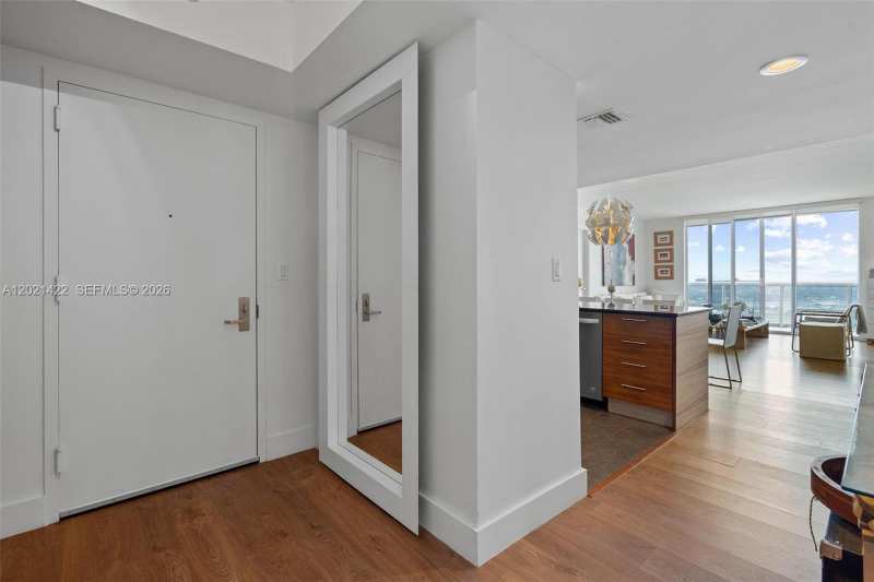 50 Biscayne Blvd # 3510, Miami FL 33132