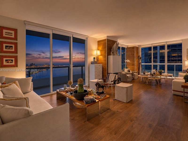 50 Biscayne Blvd # 3510, Miami FL 33132