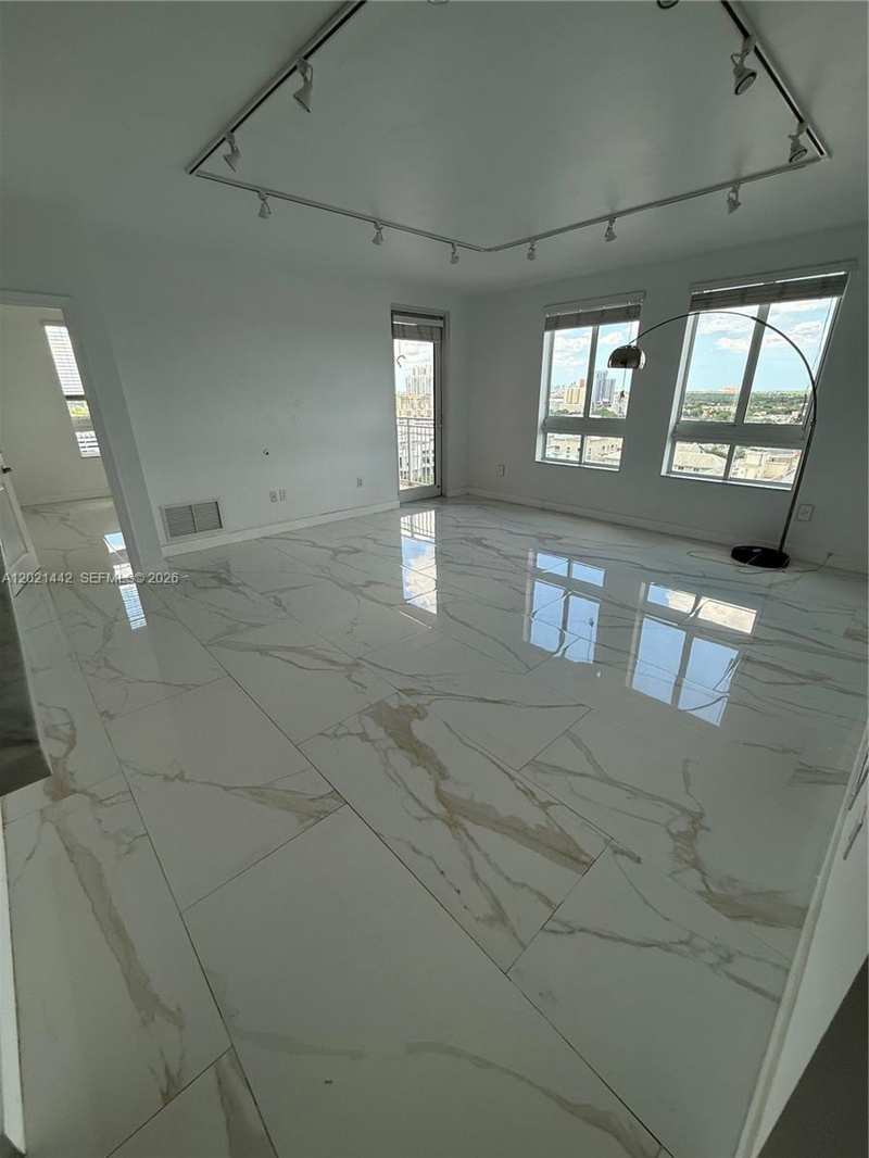7350 SW 89th St # 1602S, Miami FL 33156
