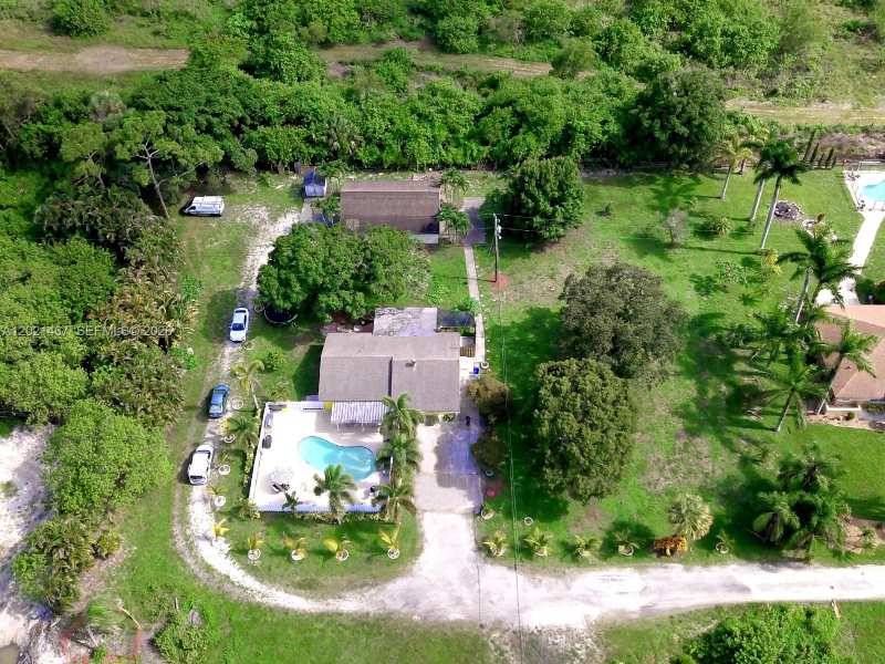 10646 Barn Rd, Lake Worth FL 33449