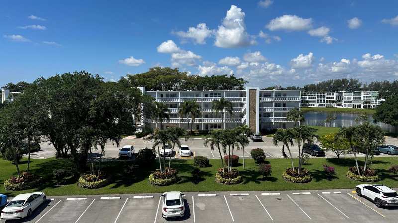1044 Cambridge C, Deerfield Beach FL 33442