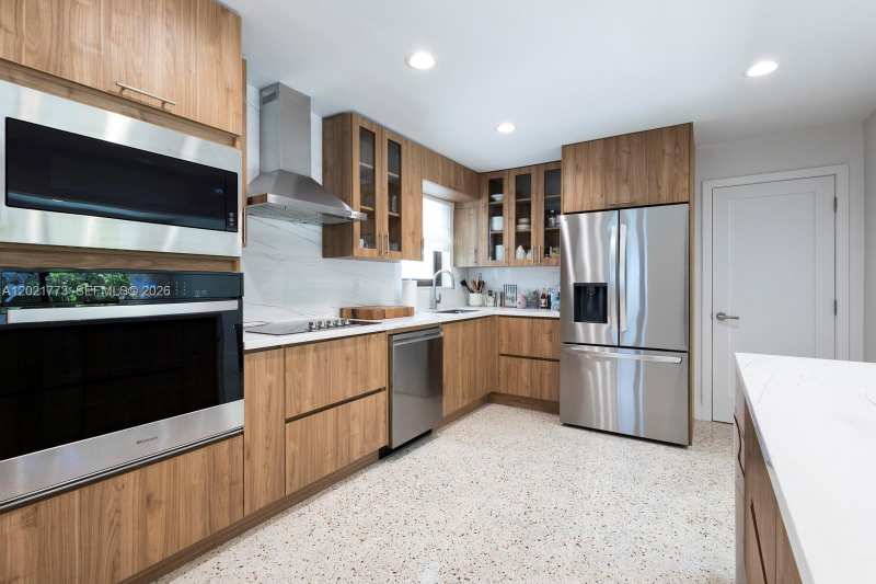 1701 SW 23rd Ter, Miami FL 33145