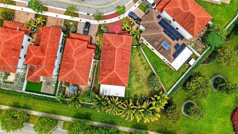 10400 W 35 Way, Hialeah FL 33018