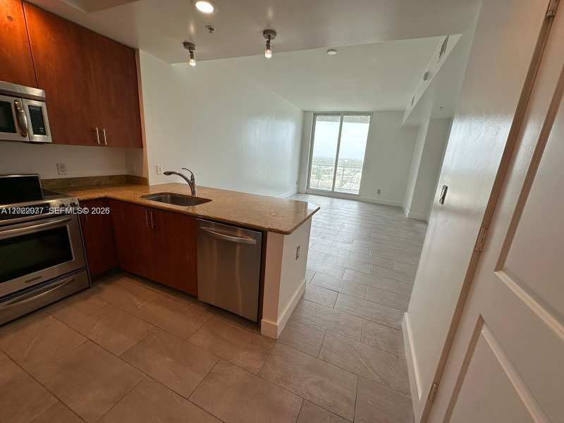 315 NE 3rd Ave # 2009, Fort Lauderdale FL 33301