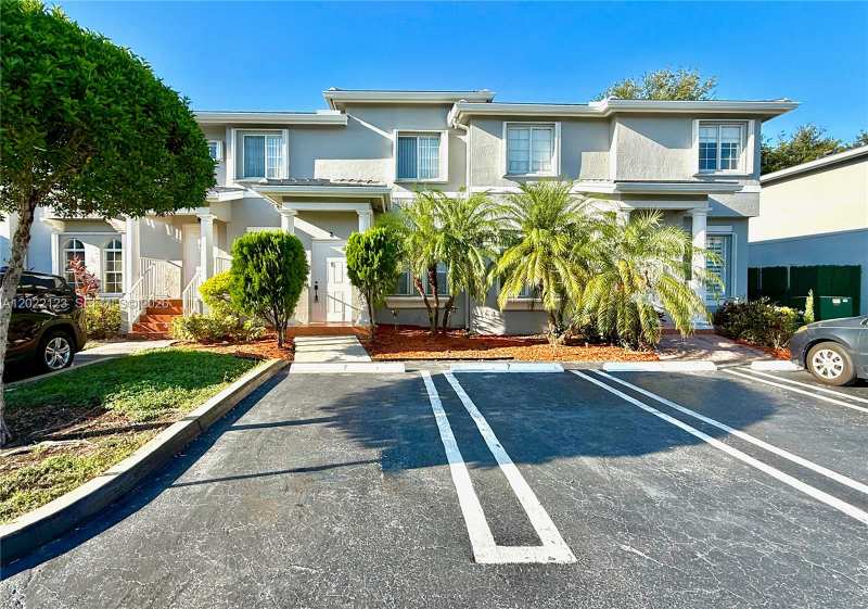 5230 NW 109th Ave # 7, Doral FL 33178