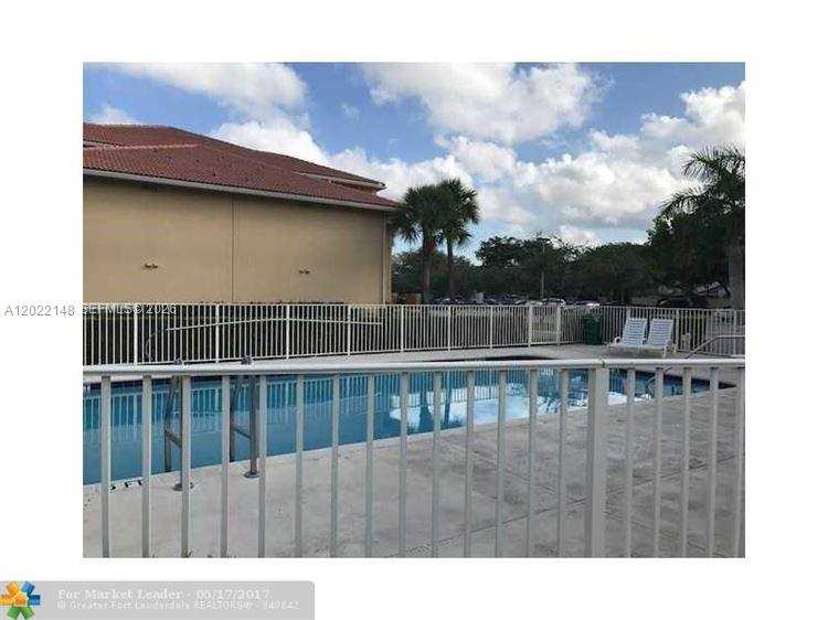 9905 Westwood Dr # 3, Tamarac FL 33321
