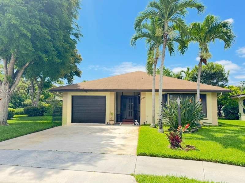 2736 Carnation Ct # 0, Delray Beach FL 33445