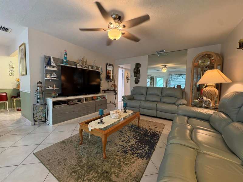 175 Bedford # G, West Palm Beach FL 33417