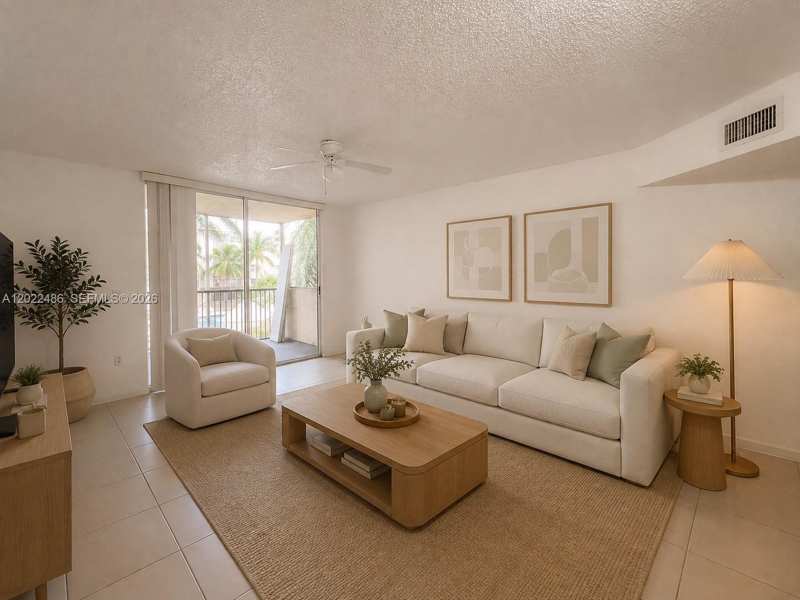 8245 Lake Dr # 308, Doral FL 33166
