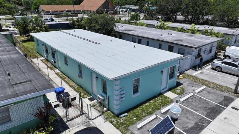 633 NW 15th Terrace, Fort Lauderdale FL 33311