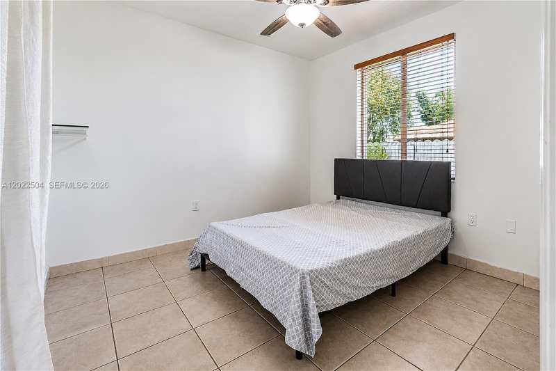 1670 NW 73rd St, Miami FL 33147
