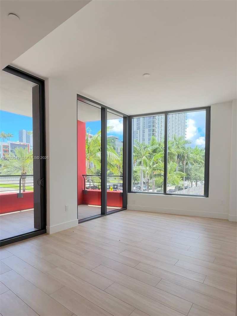 90 NE 32nd ST # 201, Miami FL 33145