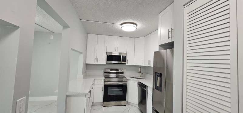 4991 Sable Pine Circle # B1, West Palm Beach FL 33417