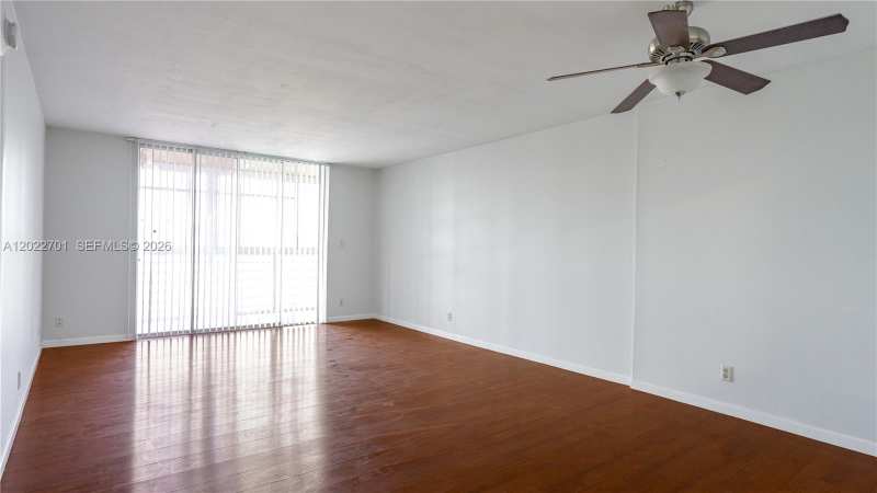 406 NW 68th Ave # 410, Plantation FL 33317