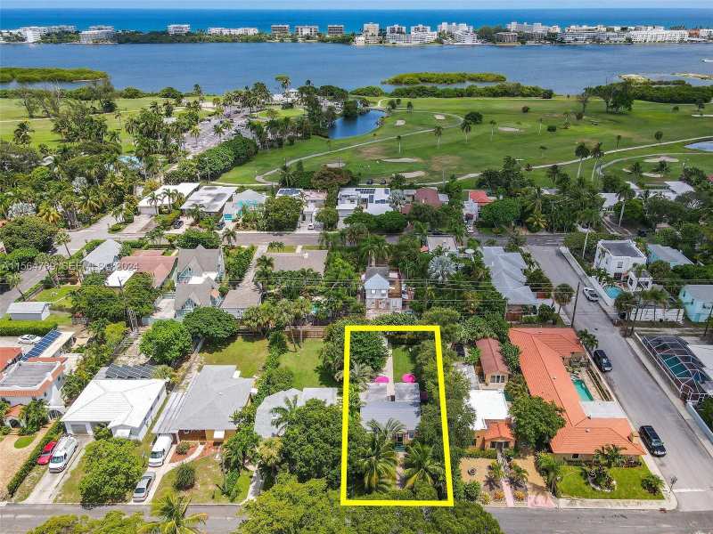 612 N Palmway, FL 33460