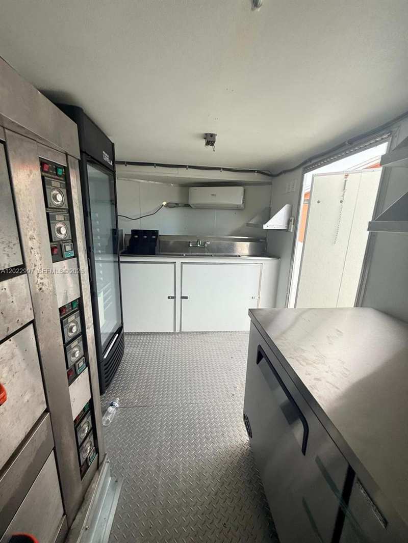 1234, Homestead FL 1234