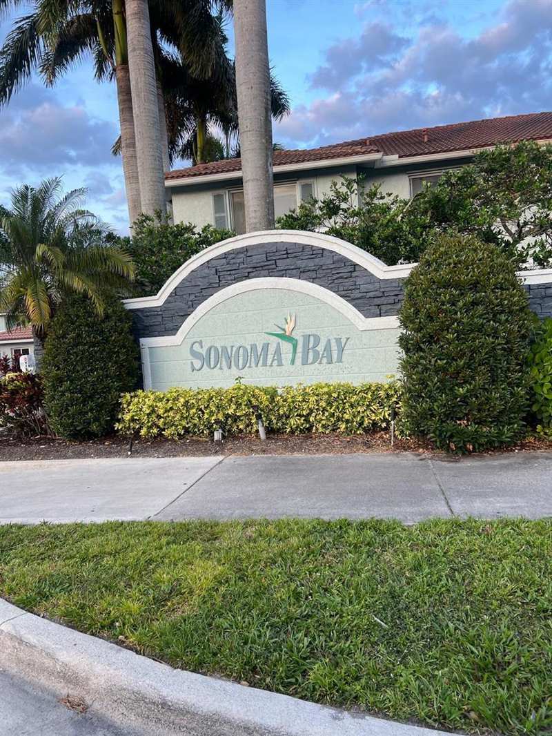 3413 Sonoma Drive, Riviera Beach FL 33404