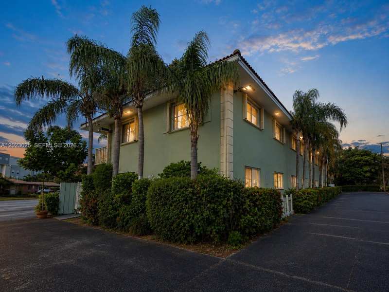 1423 Holly Heights Dr # 4, Fort Lauderdale FL 33304