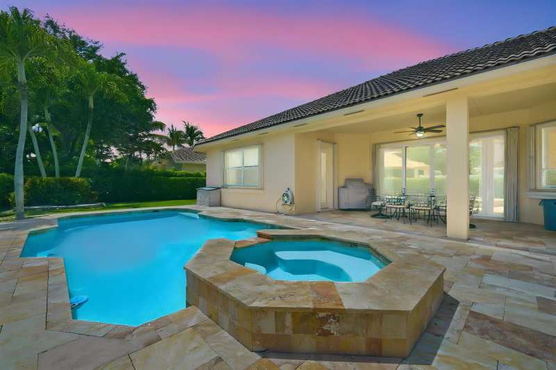 6018 NW 56th Circle NW, Coral Springs FL 33067