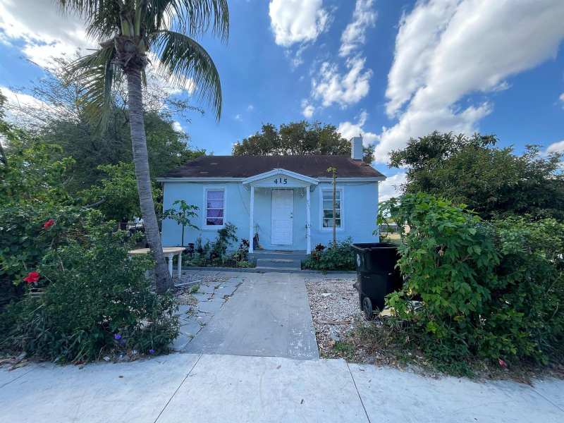 415 N H Street, FL 33460