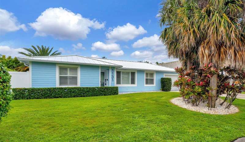1131 Surf Road, Singer Island FL 33404