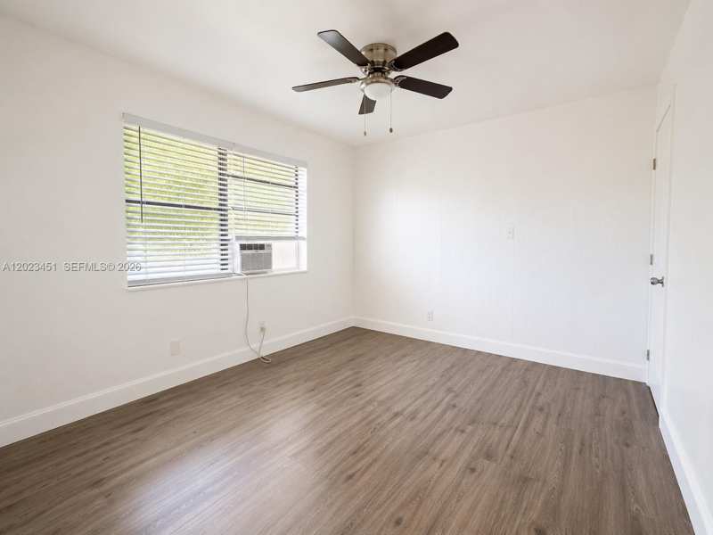 1741-1743 Moffett St, Hollywood FL 33020